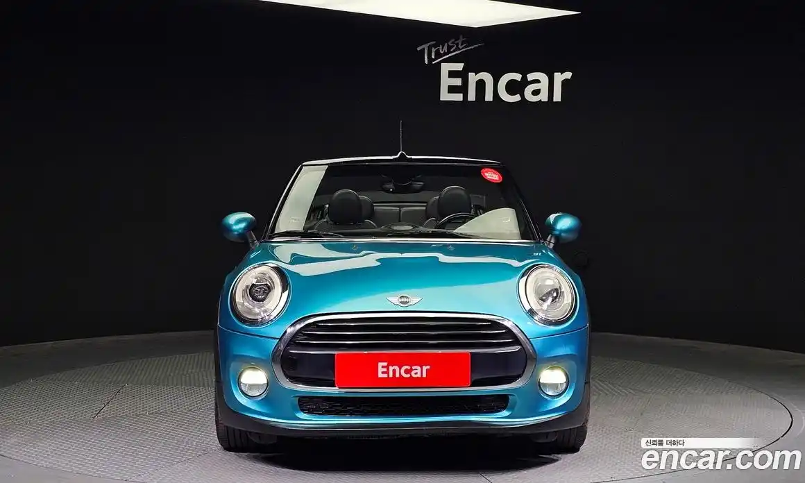 Mini Cooper Convertible 2016 1.5 гидро в Москве № 214399, фото 3