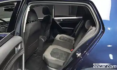 Volkswagen Golf 2014 2.0 гидро в Москве № 215211, миниатюра 12
