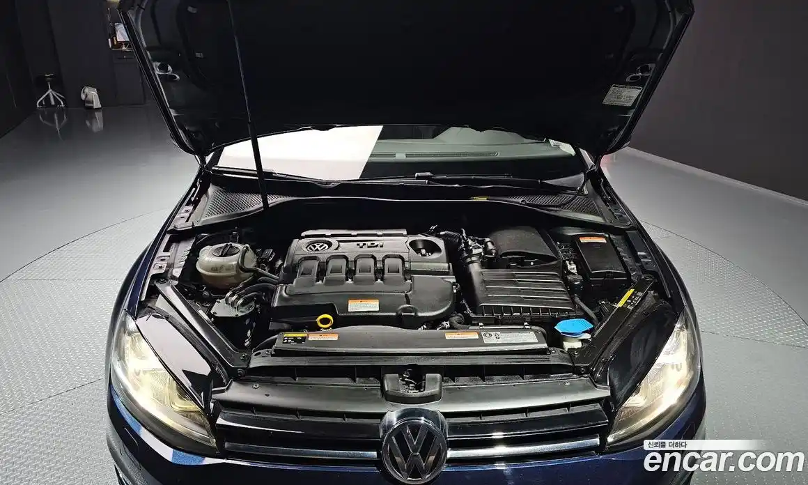 Volkswagen Golf 2014 2.0 гидро в Москве № 215211, фото 6