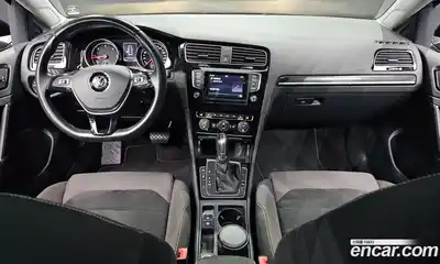 Volkswagen Golf 2014 2.0 гидро в Москве № 215211, миниатюра 7