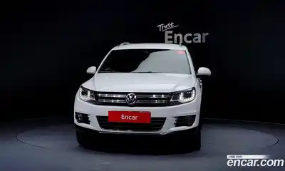 Volkswagen Tiguan 2014 2.0 гидро в Москве № 215320, миниатюра 3