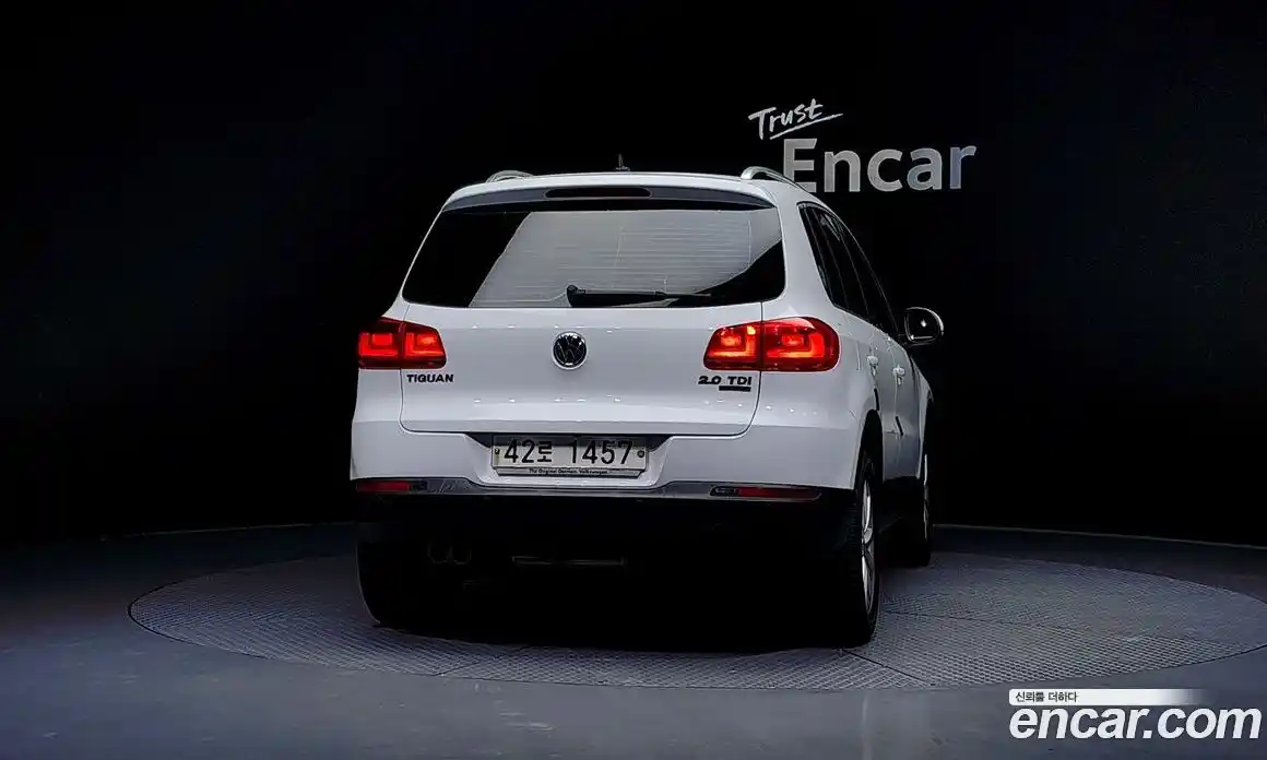 Volkswagen Tiguan 2014 2.0 гидро в Москве № 215320, фото 4