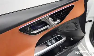 Mercedes-Benz C-Class 2023 2.0 гидро в Москве № 222465, миниатюра 12