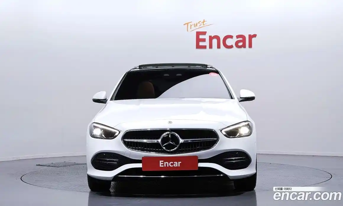 Mercedes-Benz C-Class 2023 2.0 гидро в Москве № 222465, фото 3