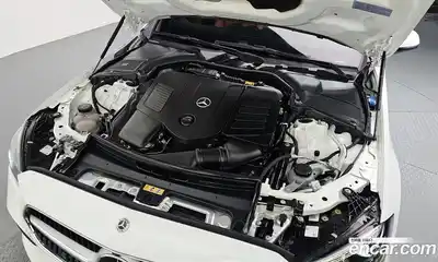 Mercedes-Benz C-Class 2023 2.0 гидро в Москве № 222465, миниатюра 6