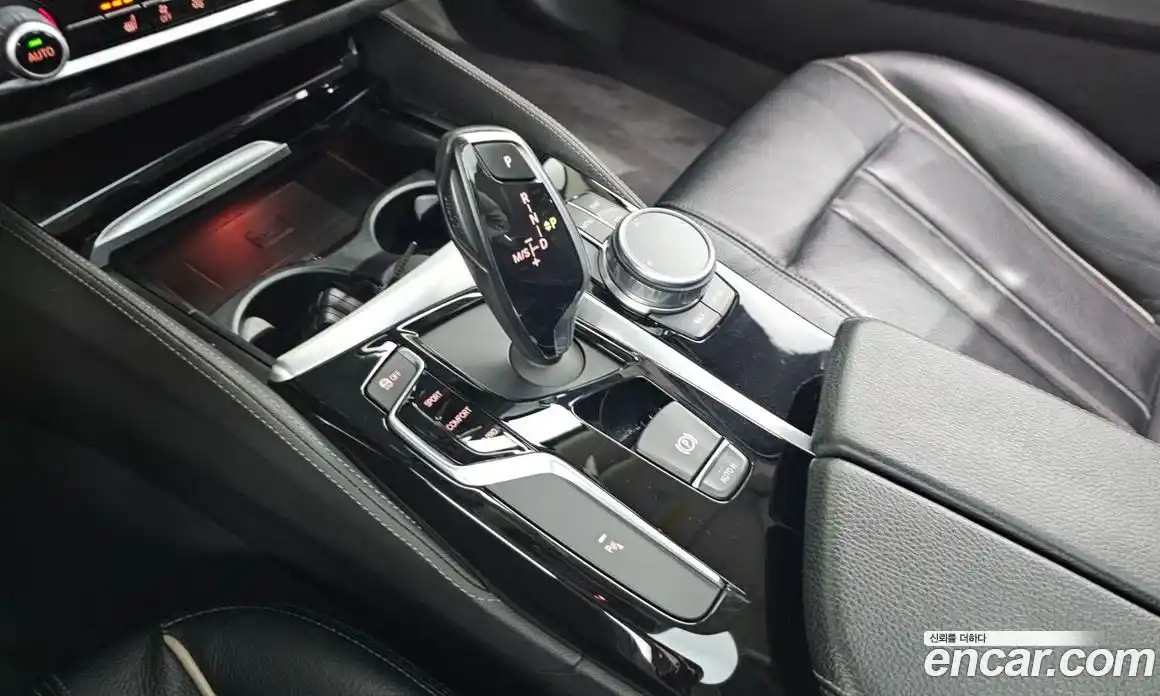 BMW 5-Series 2018 2.0 гидро в Москве № 229192, фото 9