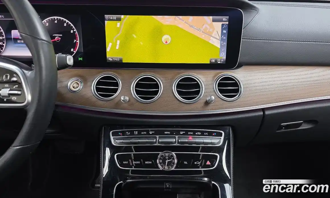 Mercedes-Benz E-Class 2018 2.0 гидро, фото 15