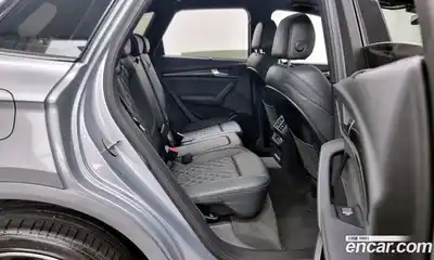 Audi SQ5 2021 3.0 гидро в Москве № 229688, миниатюра 12