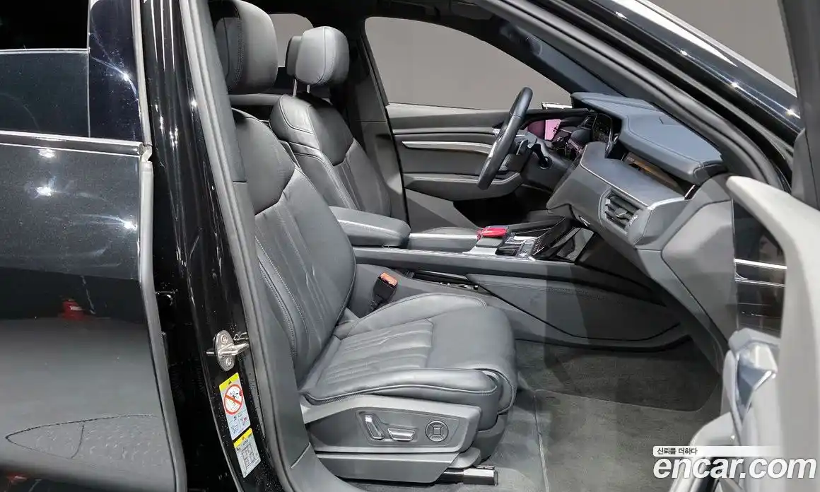 Audi e-tron 2022 0.2 гидро в Москве № 229701, фото 11