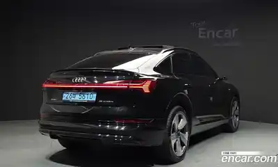 Audi e-tron 2022 0.2 гидро в Москве № 229701, миниатюра 2