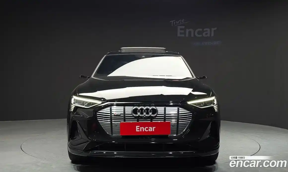 Audi e-tron 2022 0.2 гидро в Москве № 229701, фото 3