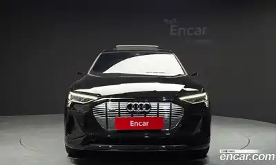 Audi e-tron 2022 0.2 гидро в Москве № 229701, миниатюра 3