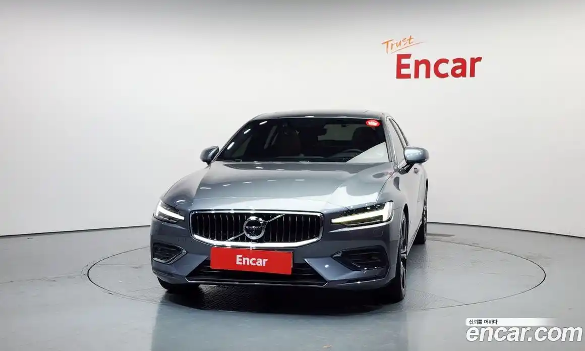 Volvo S60 2019 2.0 гидро в Москве № 230467, фото 3