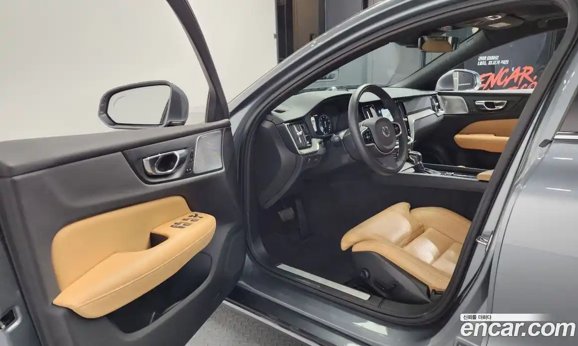 Volvo S60 2019 2.0 гидро в Москве № 230467, фото 10