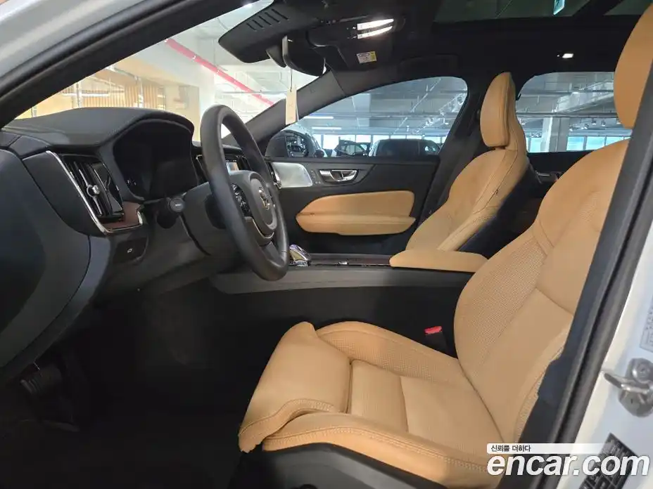 Volvo V60 2025 2.0 гидро в Москве № 230757, фото 10