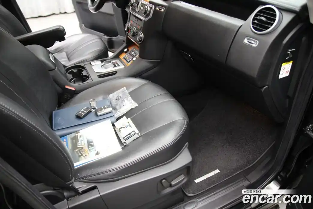 Land Rover Discovery 2013 3.0 гидро в Москве № 231359, фото 14