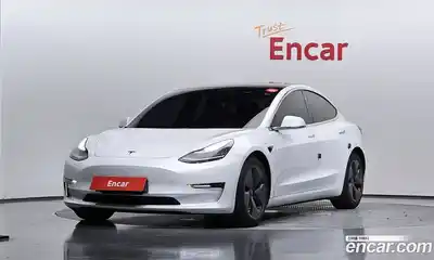 Tesla Model 3, 2020