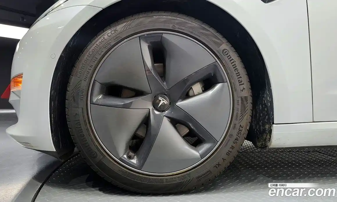 Tesla Model 3 2020 0.2 гидро в Москве № 231819, фото 5