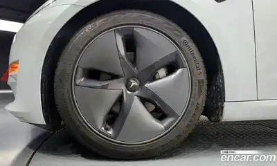 Tesla Model 3 2020 0.2 гидро в Москве № 231819, миниатюра 5