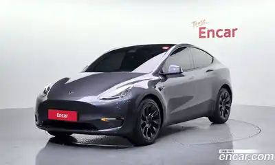 Tesla Model Y, 2022