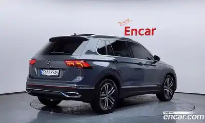 Volkswagen Tiguan 2021 2.0 гидро в Москве № 232161, миниатюра 2