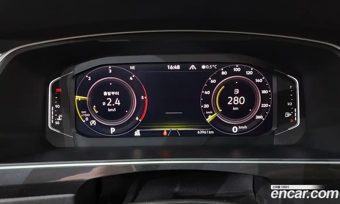 Volkswagen Tiguan 2021 2.0 гидро в Москве № 232161, фото 8