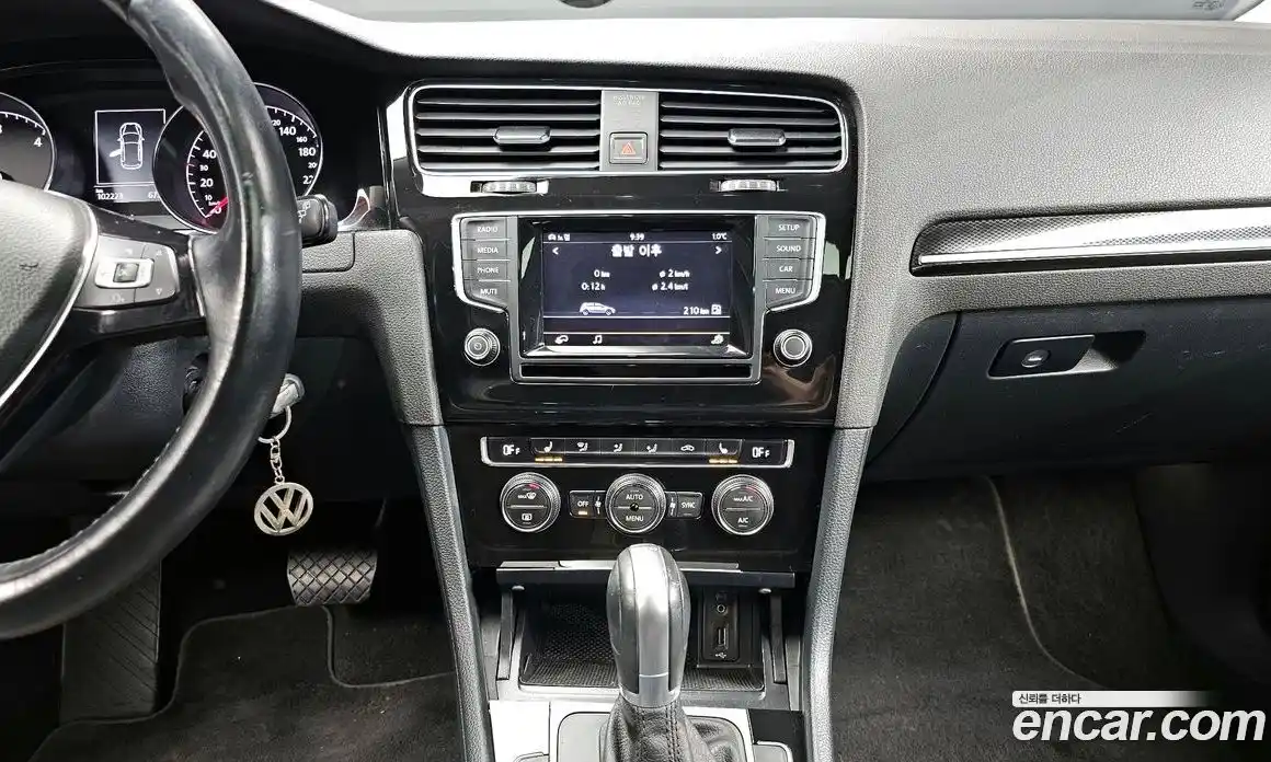 Volkswagen Golf 2015 2.0 гидро в Москве № 232224, фото 14