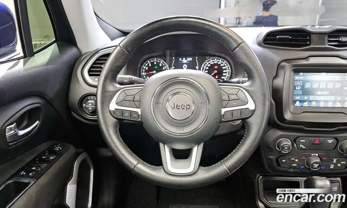 Jeep Renegade 2021 2.4 гидро в Москве № 232280, фото 13