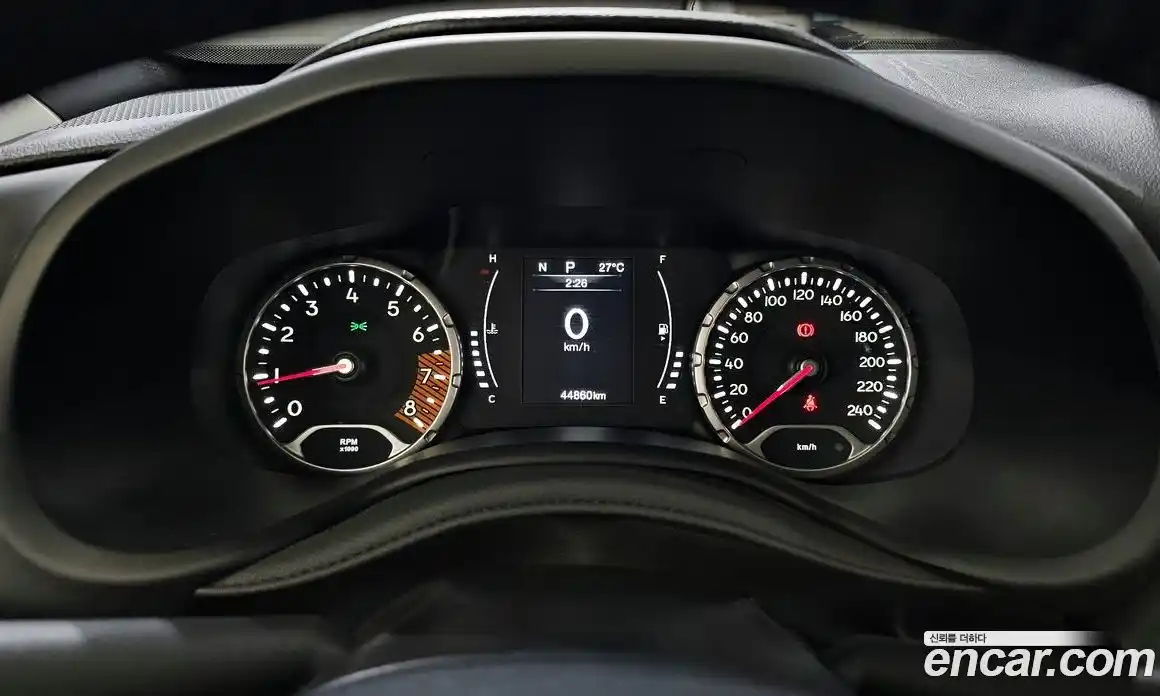 Jeep Renegade 2021 2.4 гидро в Москве № 232280, фото 8