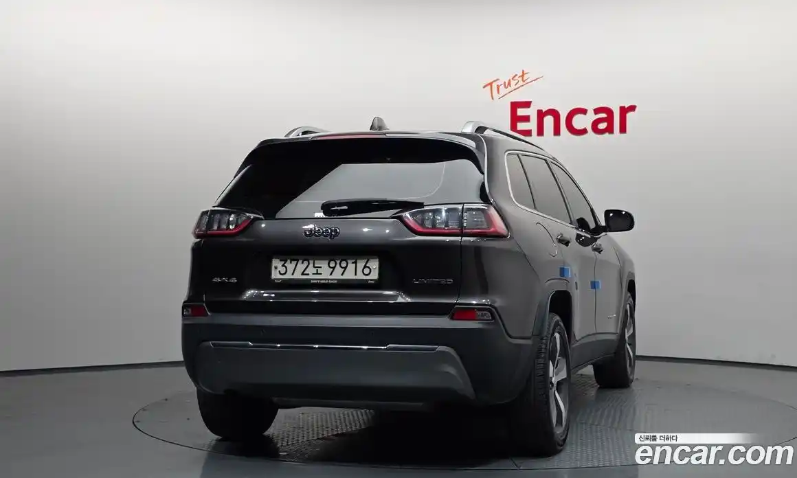 Jeep Cherokee 2020 2.4 гидро в Москве № 232412, фото 4