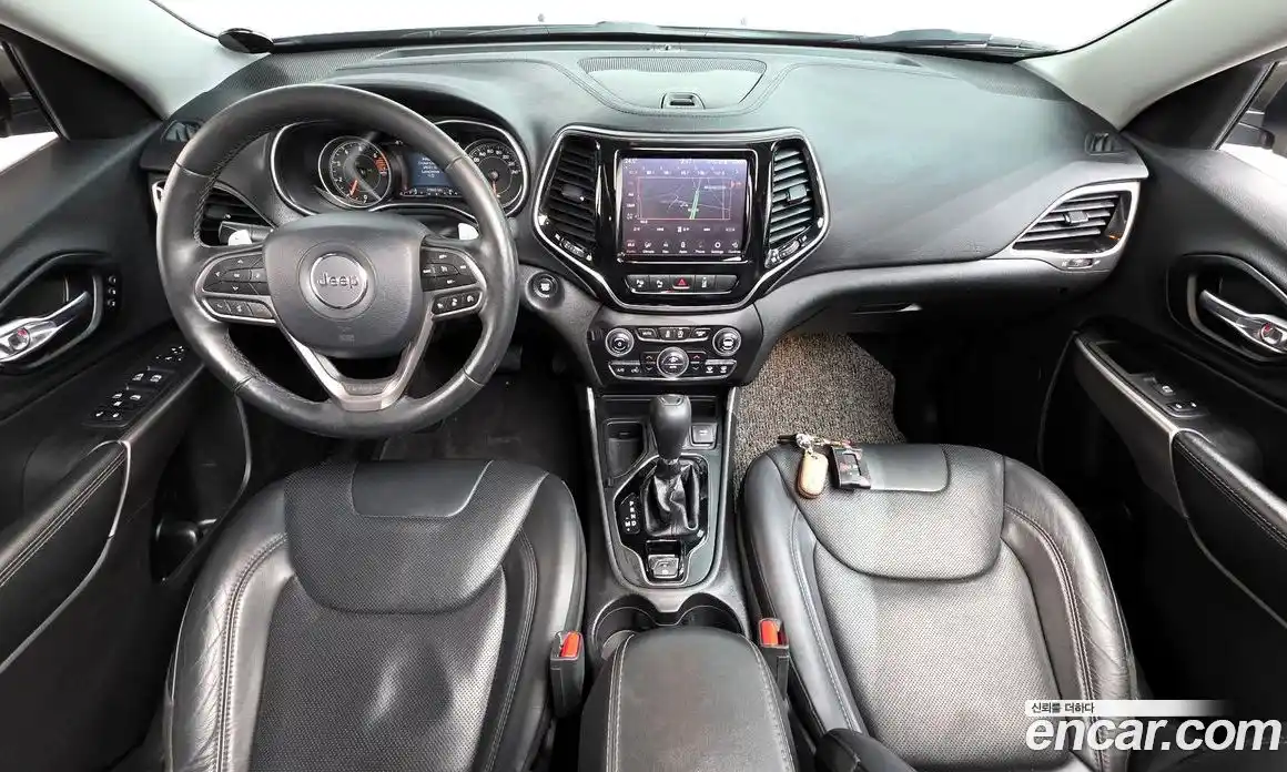 Jeep Cherokee 2020 2.4 гидро в Москве № 232412, фото 7