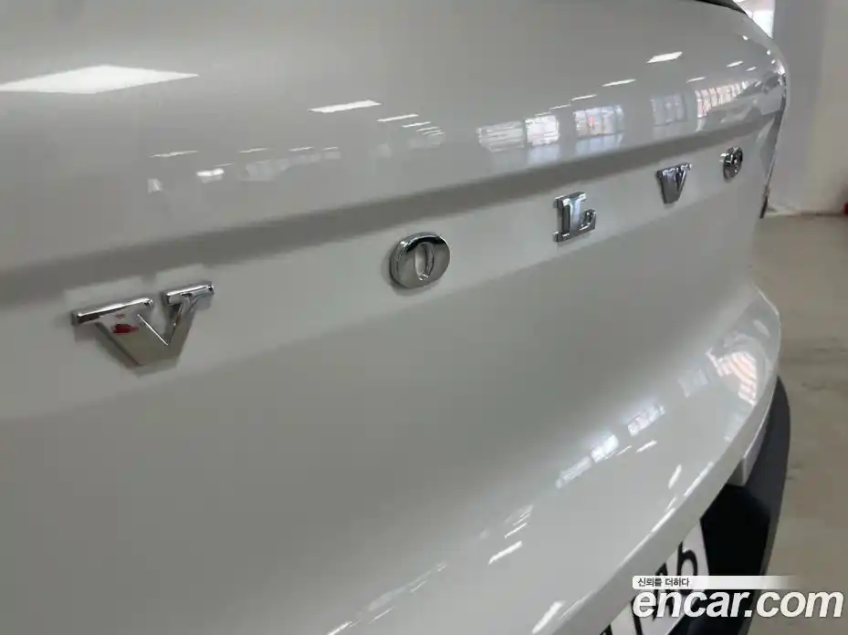 Volvo XC40 2025 2.0 гидро в Москве № 251296, фото 14
