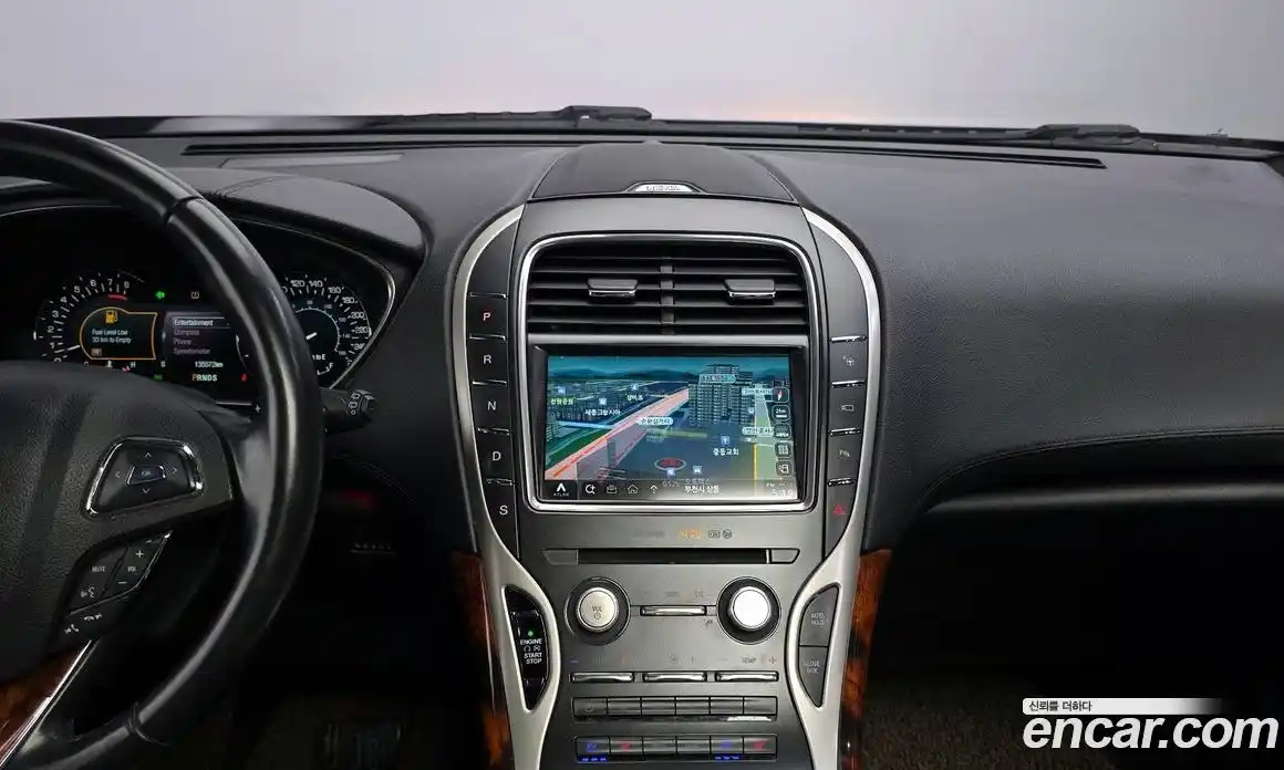 Lincoln MKX 2017 2.7 гидро в Москве № 255798, фото 14