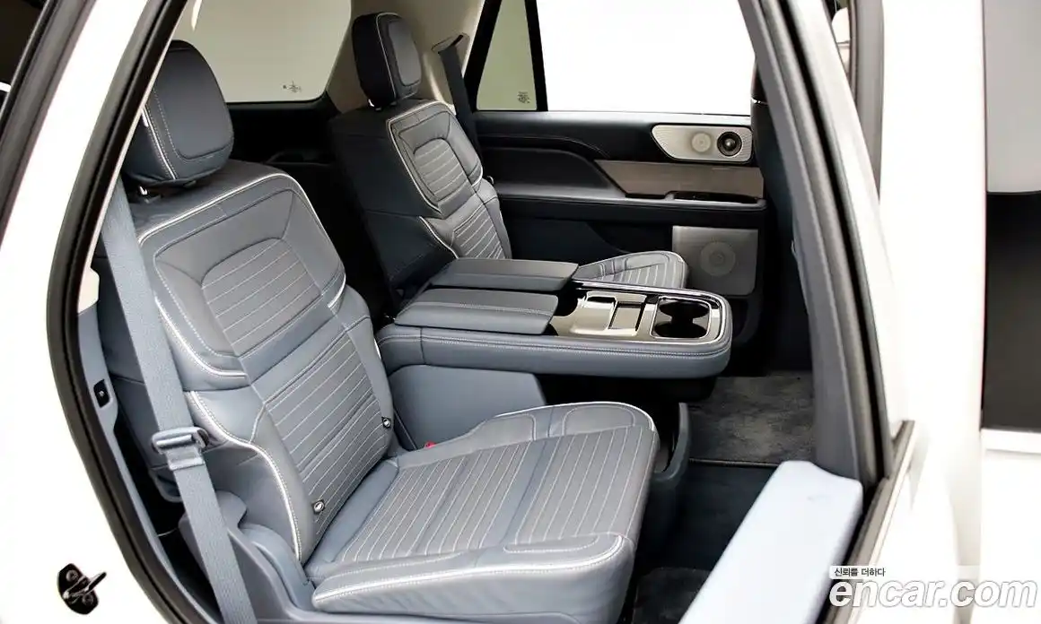 Lincoln Navigator 2023 3.5 гидро в Москве № 255854, фото 13