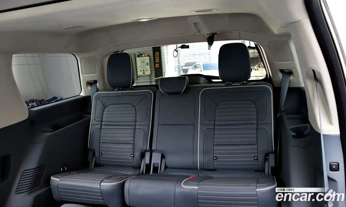 Lincoln Navigator 2023 3.5 гидро в Москве № 255854, фото 14