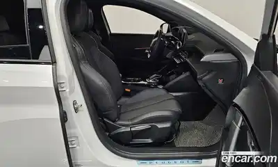 Peugeot 208 2021 0.1 гидро в Москве № 258172, миниатюра 11