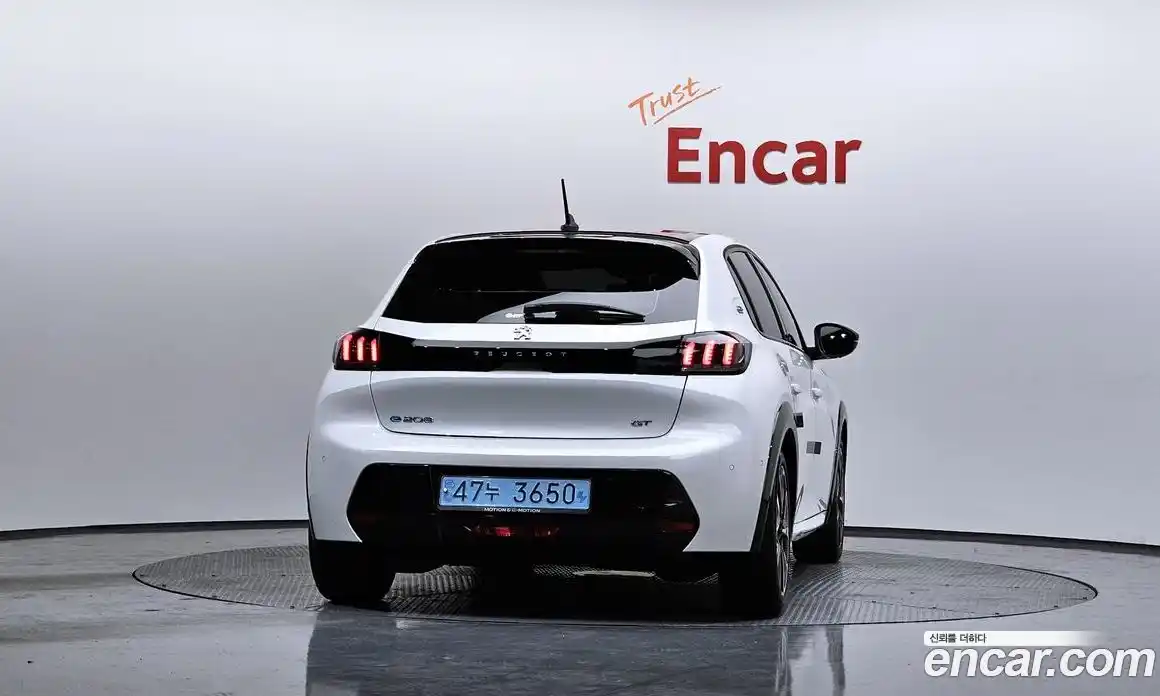 Peugeot 208 2021 0.1 гидро в Москве № 258172, фото 4