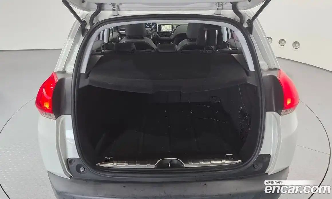 Peugeot 2008 2015 1.6 гидро в Москве № 259363, фото 20