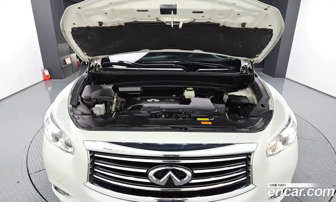 Infiniti QX60 2015 3.5 гидро в Москве № 267458, фото 6