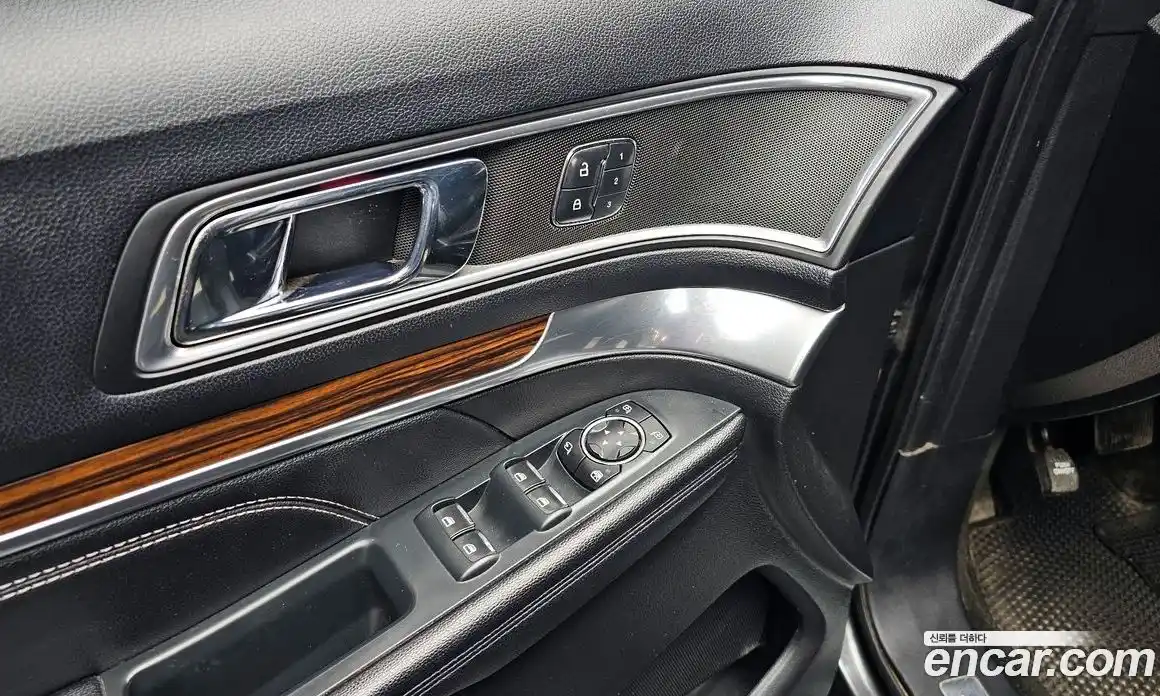 Ford Explorer 2016 2.3 гидро в Москве № 273474, фото 18