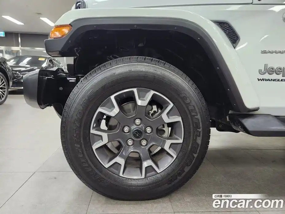 Jeep Wrangler 2024 2.0 гидро в Москве № 279090, фото 20