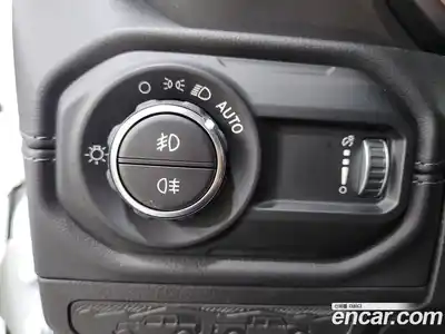 Jeep Wrangler 2024 2.0 гидро в Москве № 279090, миниатюра 5