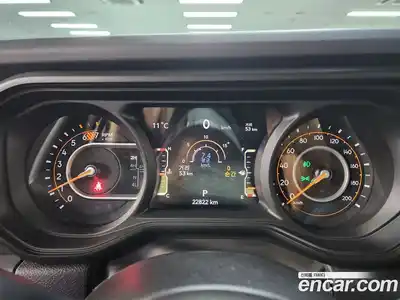 Jeep Wrangler 2024 2.0 гидро в Москве № 279090, миниатюра 7