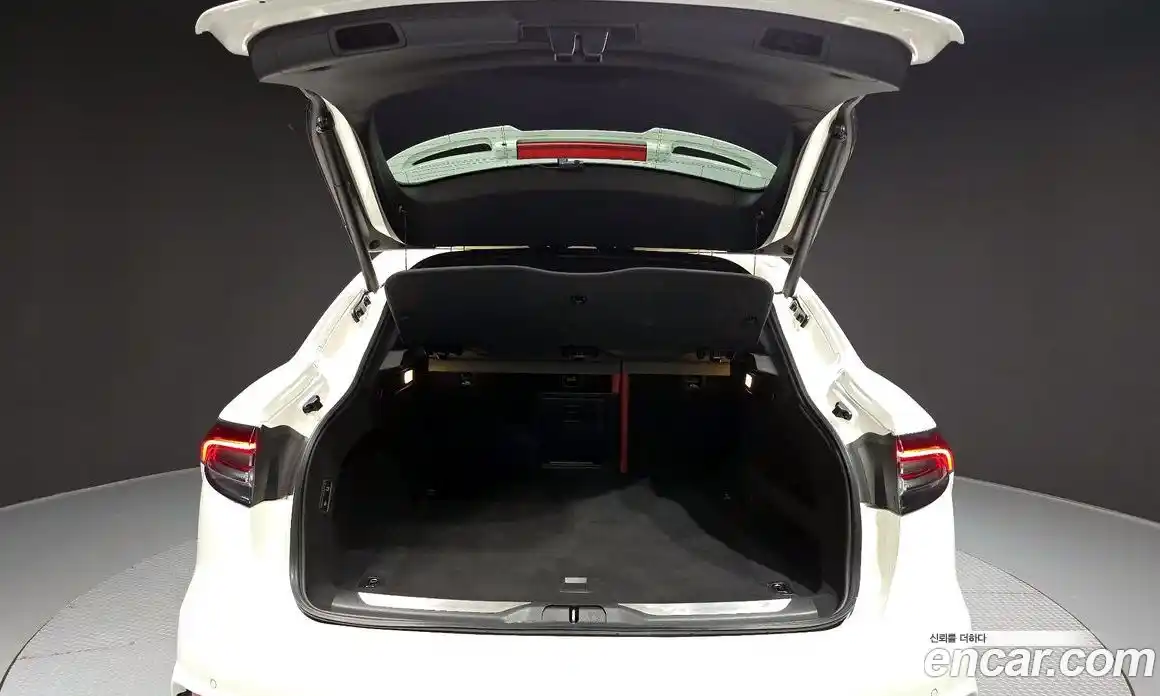 Maserati Levante 2020 3.8 гидро в Москве № 282811, фото 20