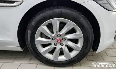 Jaguar XF 2016 2.0 гидро в Москве № 283837, миниатюра 5
