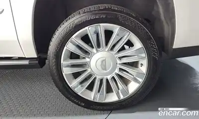 Cadillac Escalade 2019 6.2 гидро в Москве № 285473, миниатюра 4
