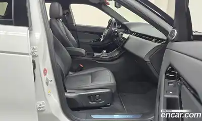 Land Rover Range-Rover Evoque 2024 2.0 гидро в Москве № 297969, миниатюра 10