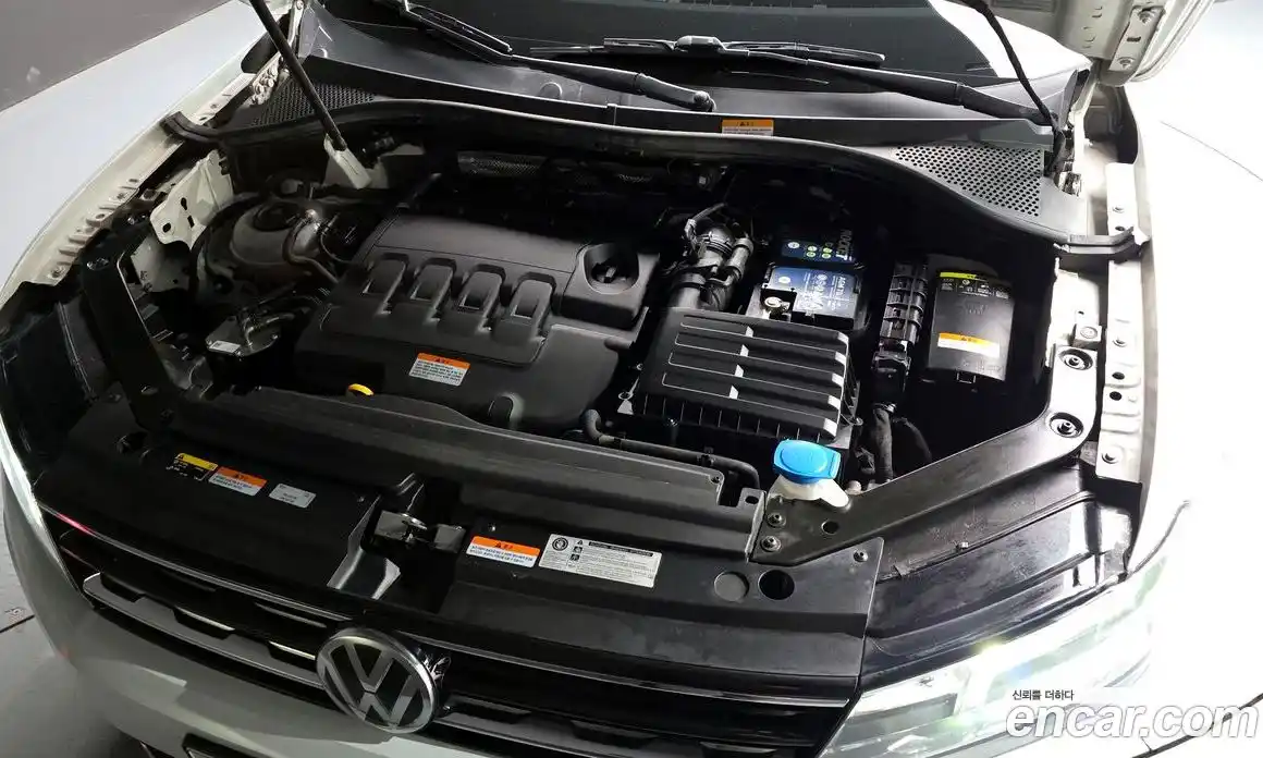 Volkswagen Tiguan 2020 2.0 гидро в Москве № 301313, фото 6