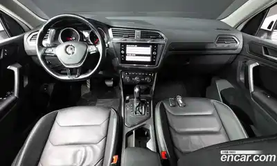 Volkswagen Tiguan 2020 2.0 гидро в Москве № 301313, миниатюра 7