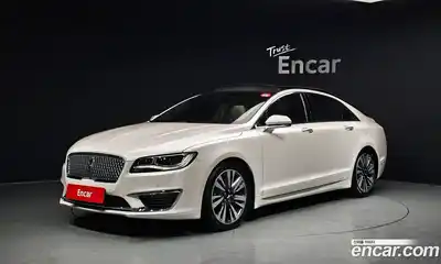 Lincoln MKZ, 2017